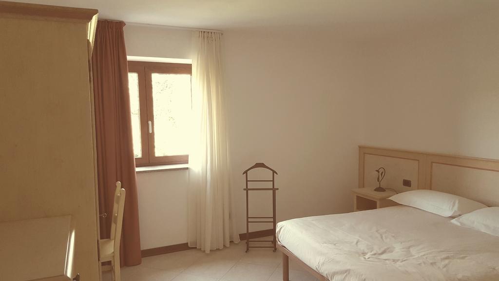 Residence Oliveto Mare Carso Sistiana Esterno foto