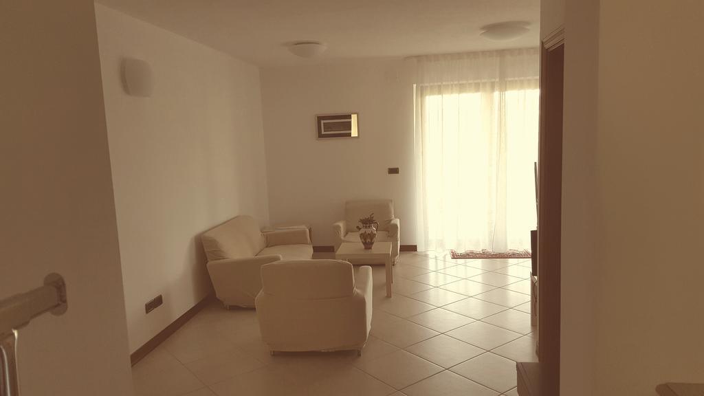 Residence Oliveto Mare Carso Sistiana Esterno foto