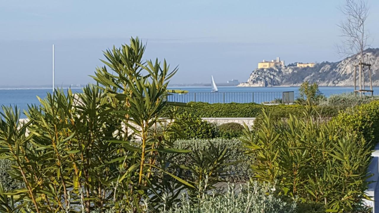 Residence Oliveto Mare Carso Sistiana Camera foto